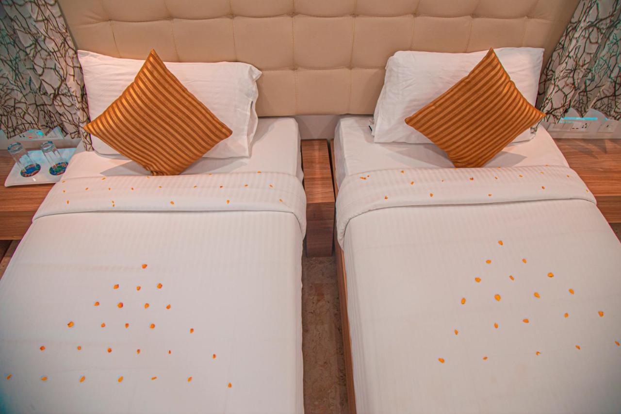 Park Avenue Suites Коимбаторе Екстериор снимка