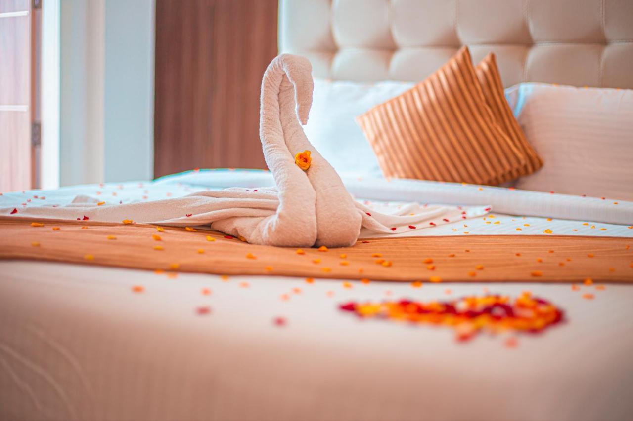 Park Avenue Suites Коимбаторе Екстериор снимка