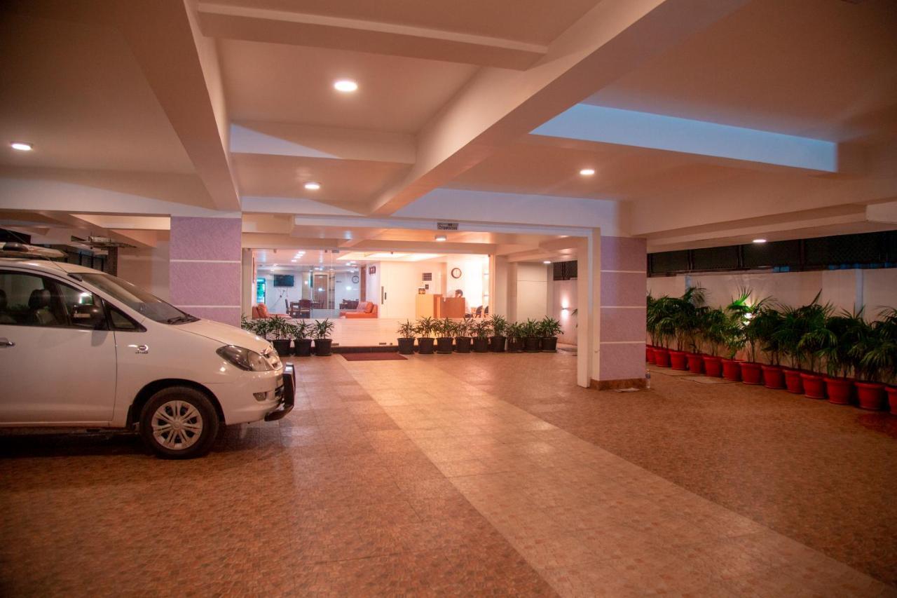 Park Avenue Suites Коимбаторе Екстериор снимка