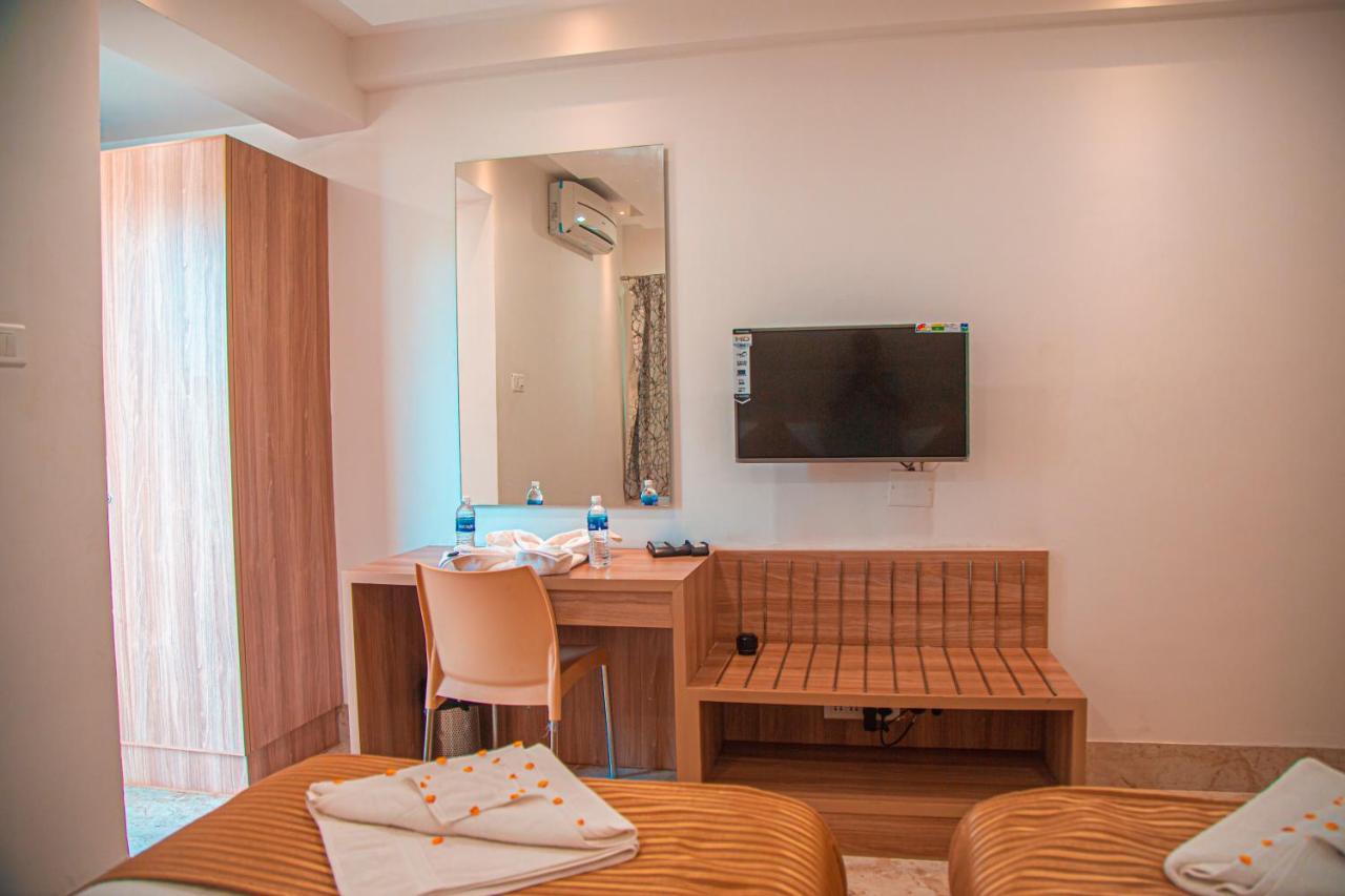 Park Avenue Suites Коимбаторе Екстериор снимка