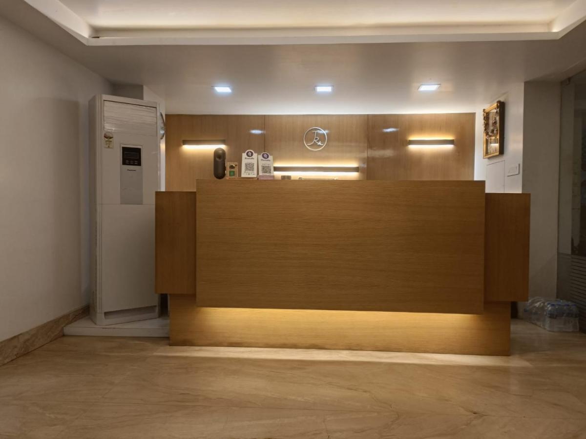 Park Avenue Suites Коимбаторе Екстериор снимка