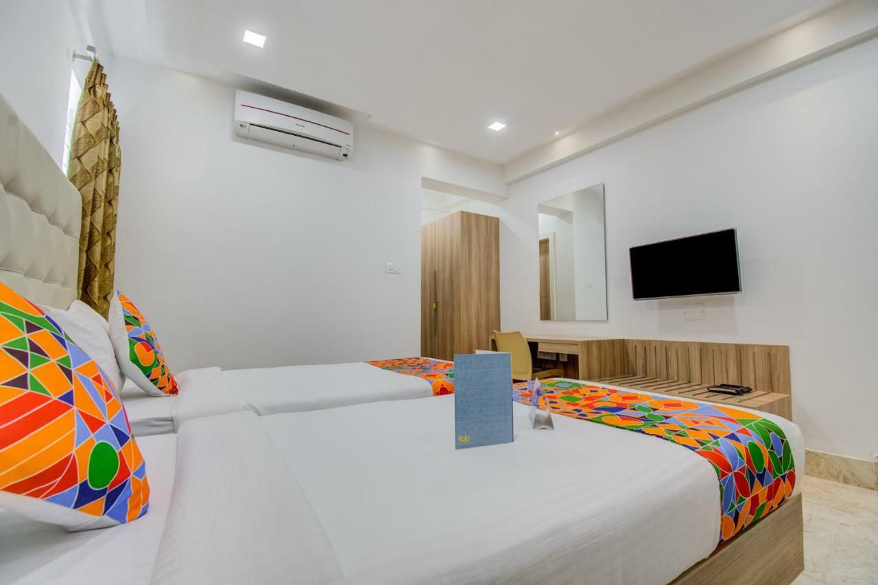 Park Avenue Suites Коимбаторе Екстериор снимка